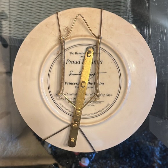 The Hamilton Collection - Picture 2 of 2